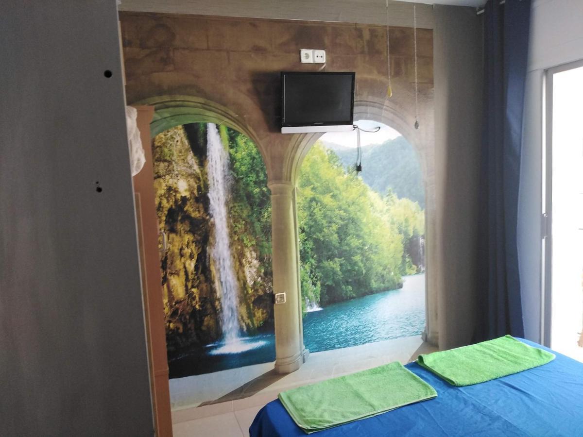 Hostal Sant Jordi Tossa de Mar Buitenkant foto