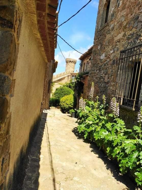 Hostal Sant Jordi Tossa de Mar Buitenkant foto