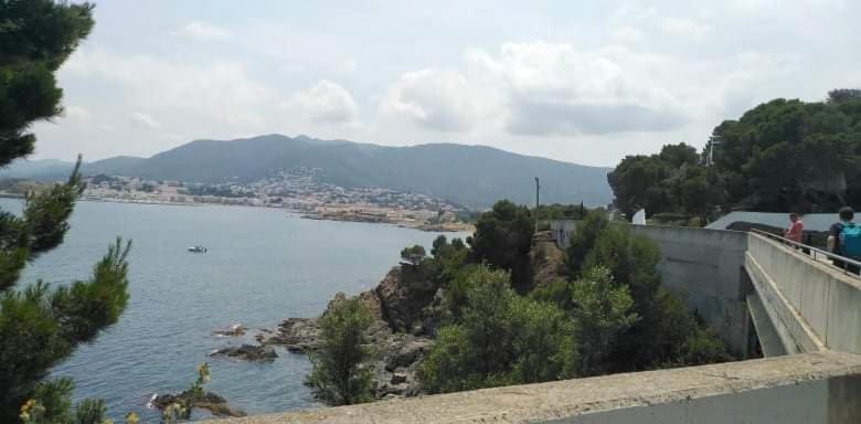 Hostal Sant Jordi Tossa de Mar Buitenkant foto