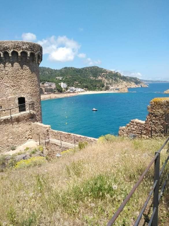 Hostal Sant Jordi Tossa de Mar Buitenkant foto